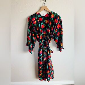 Vintage Intimate Affair Womens Floral Long Robe Size M USA Colorful Classic